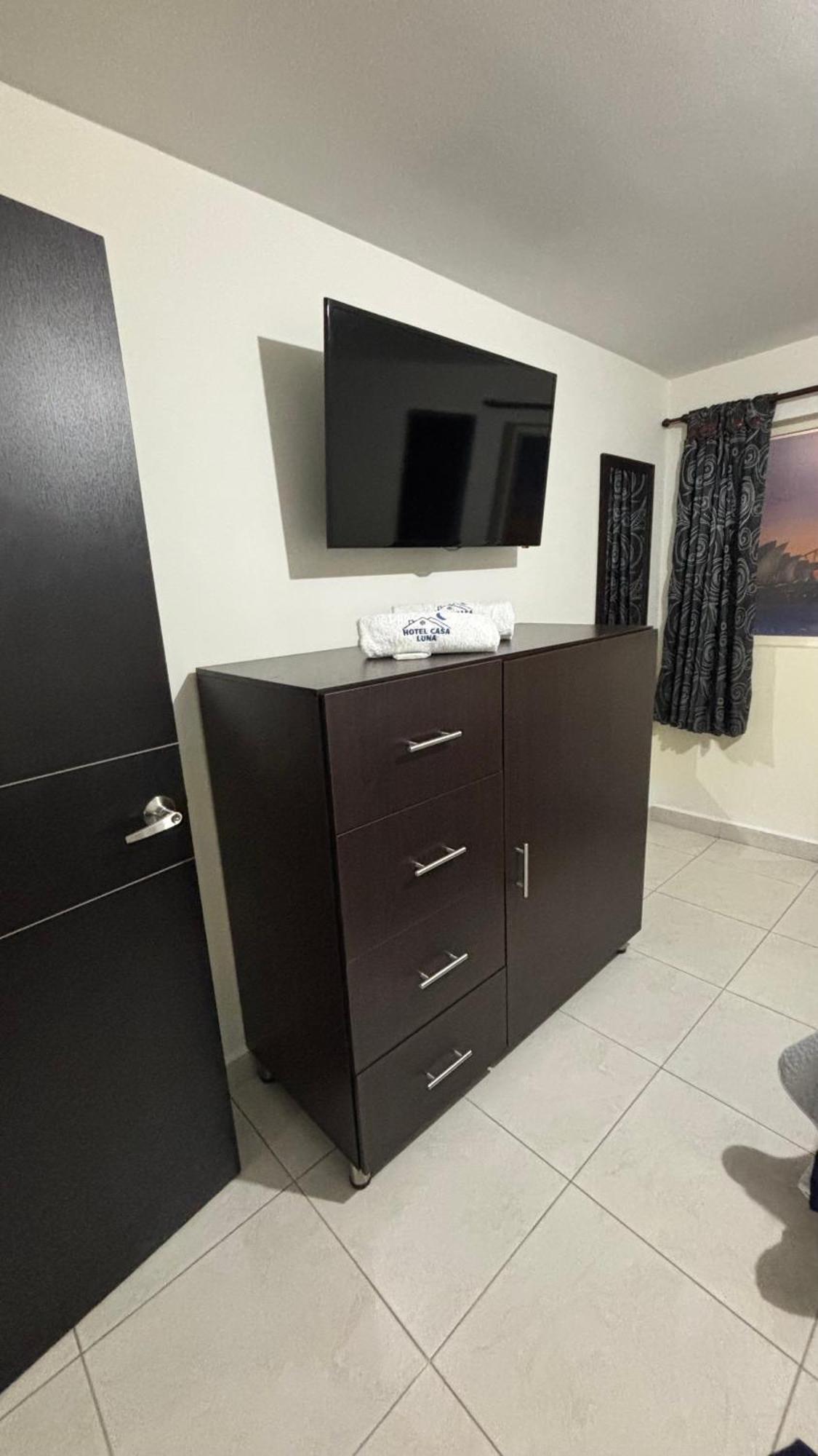 Hotel Casa Luna Bogotá Zimmer foto
