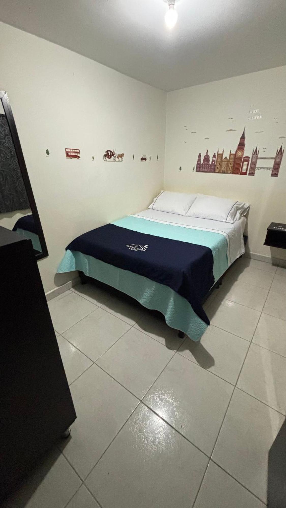 Hotel Casa Luna Bogotá Zimmer foto