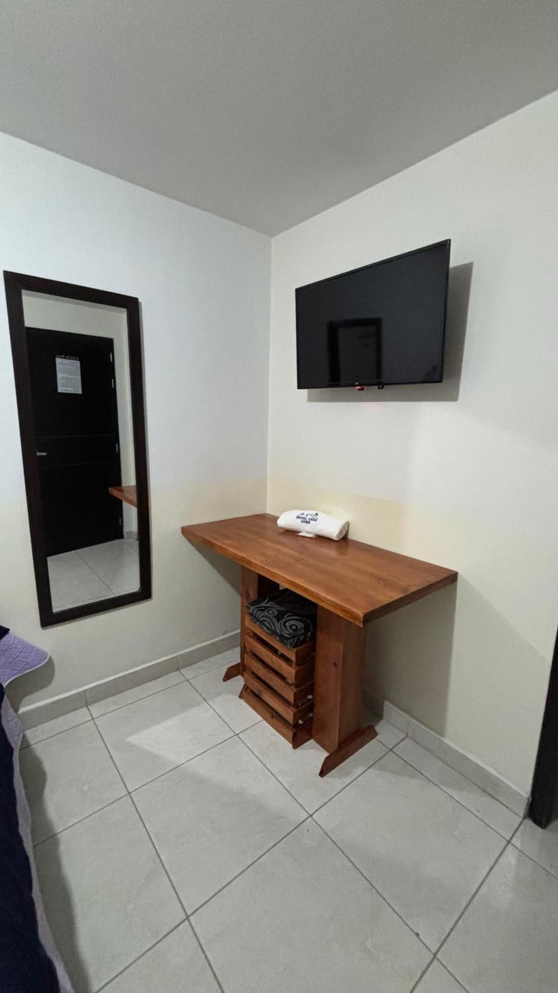 Hotel Casa Luna Bogotá Zimmer foto
